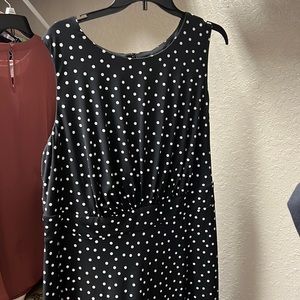 Maggy London 18W Dress / Black with white polka dots